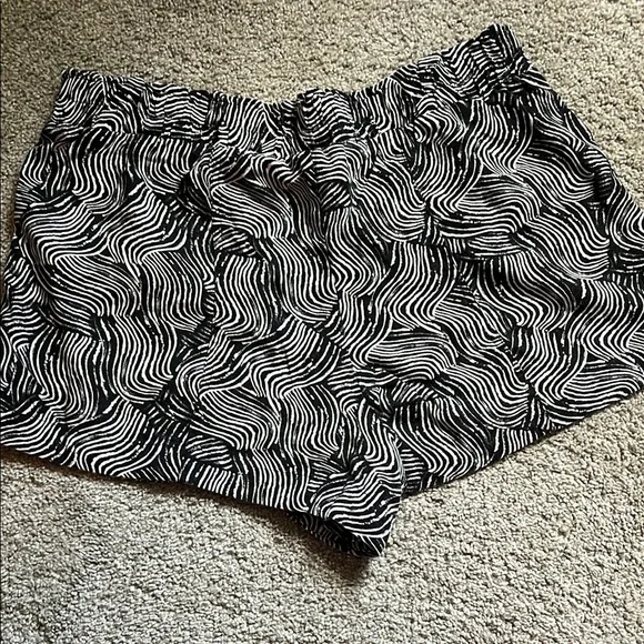 a new day High Waist Black and White Shorts - Picture 4 of 4